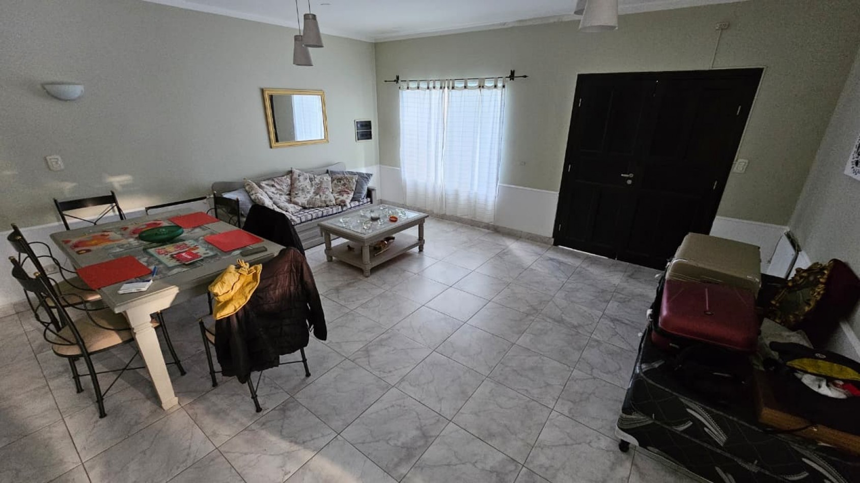 Casa en Alquiler en San Lorenzo