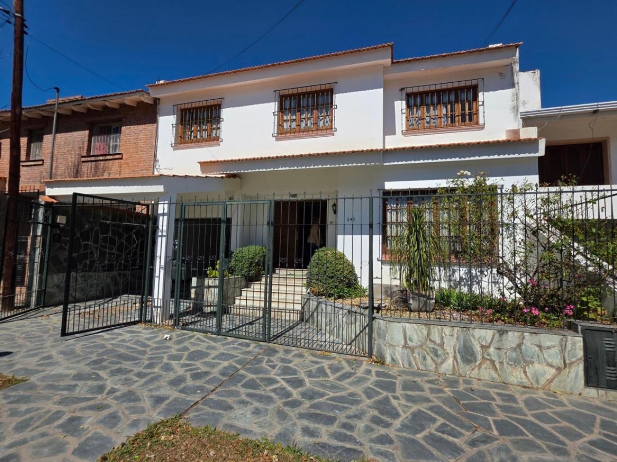 Casa en venta Tres Cerritos