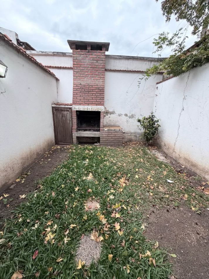  EN VENTA — HERMOSO DUPLEX EN TRES CERRITOS