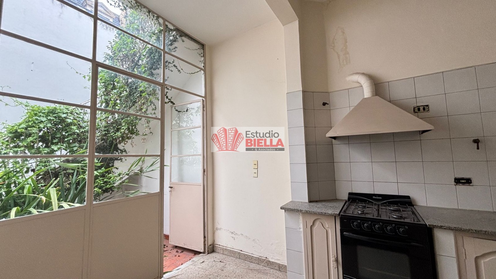 Inmejorable esquina en alquiler