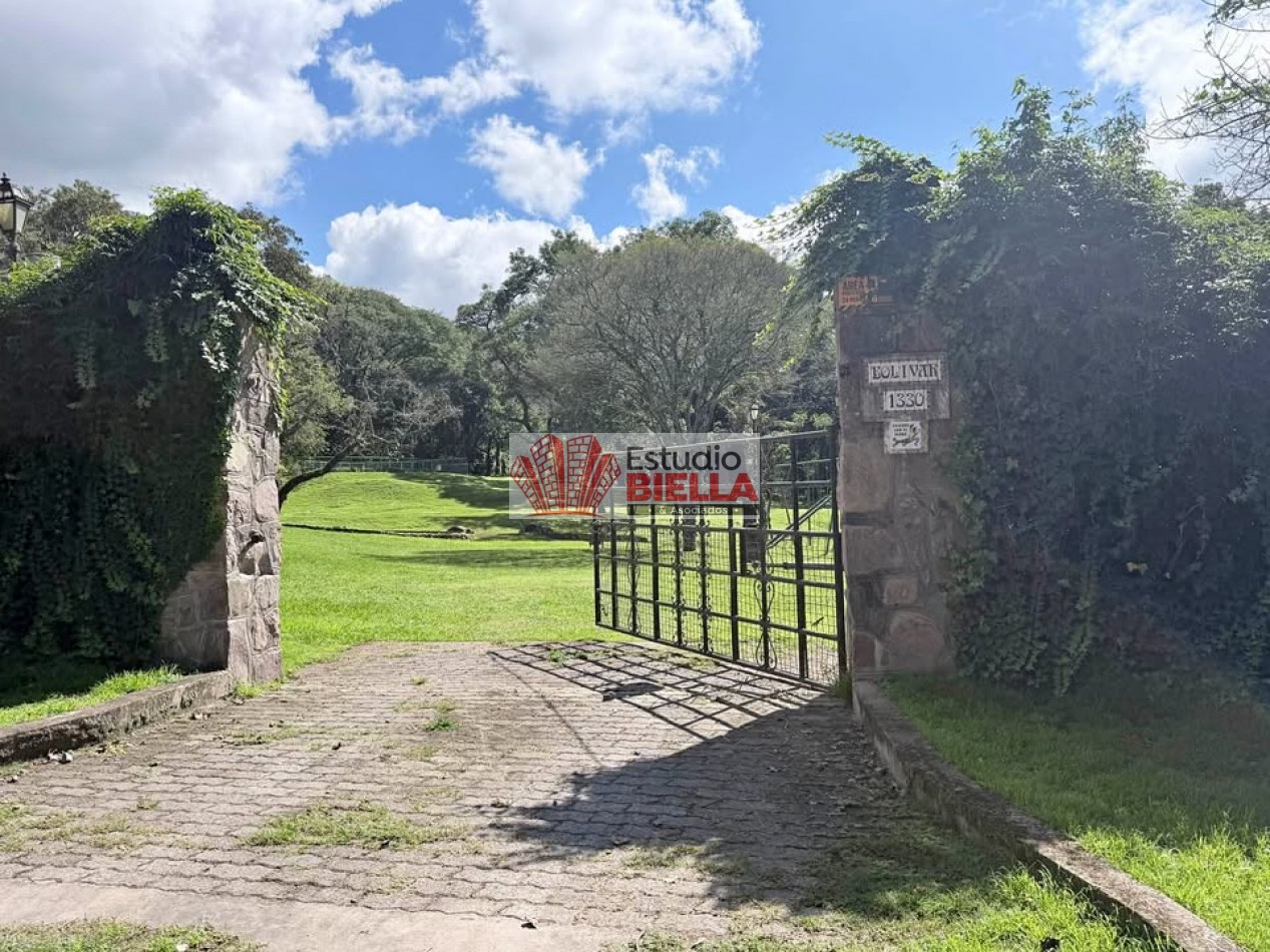 Hermosa casa ubicada en Villa San Lorenzo 