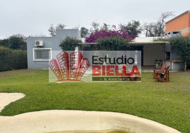 Casa en Venta en el Mollar 
